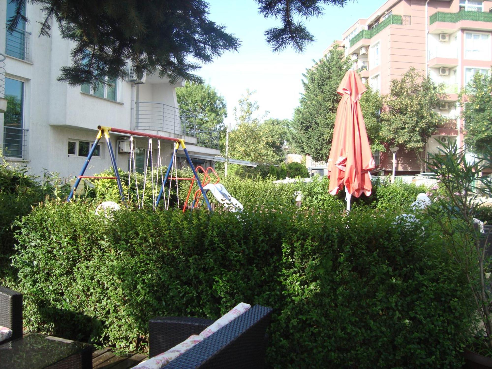 Hotel Astra Ravda Eksteriør billede